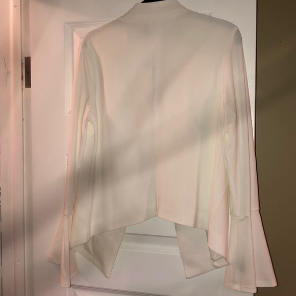 Ivory blazer - Picture 4 of 5